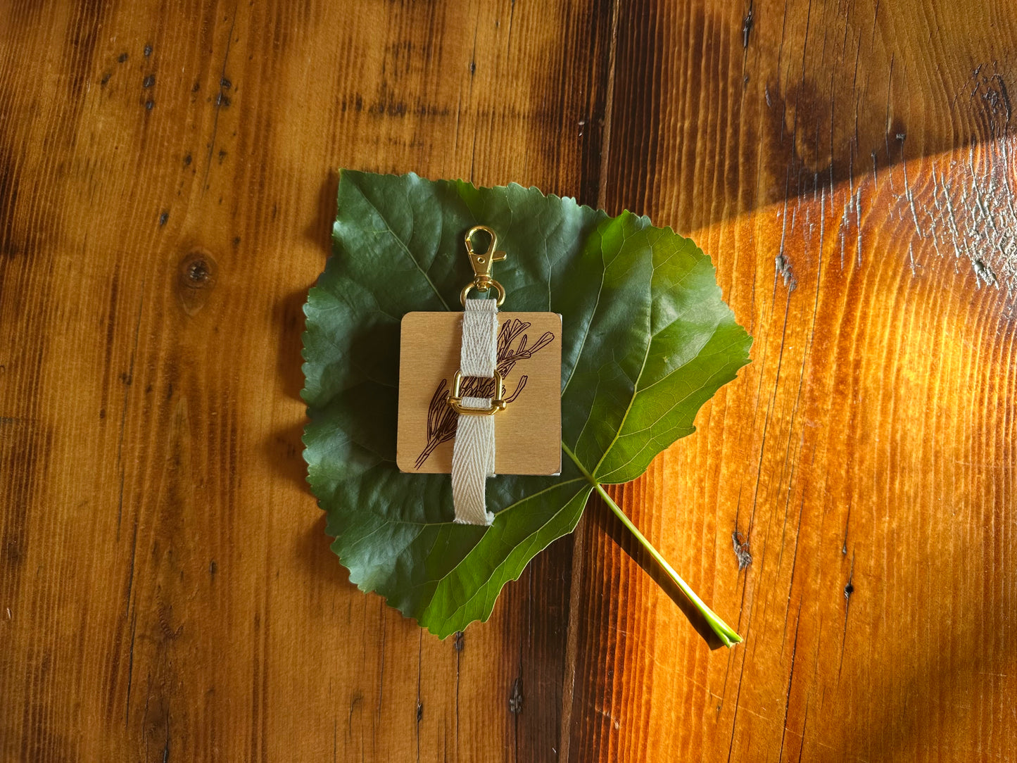 Sagebrush Petal Press | Strap Micro Flower Press with Keychain Clip