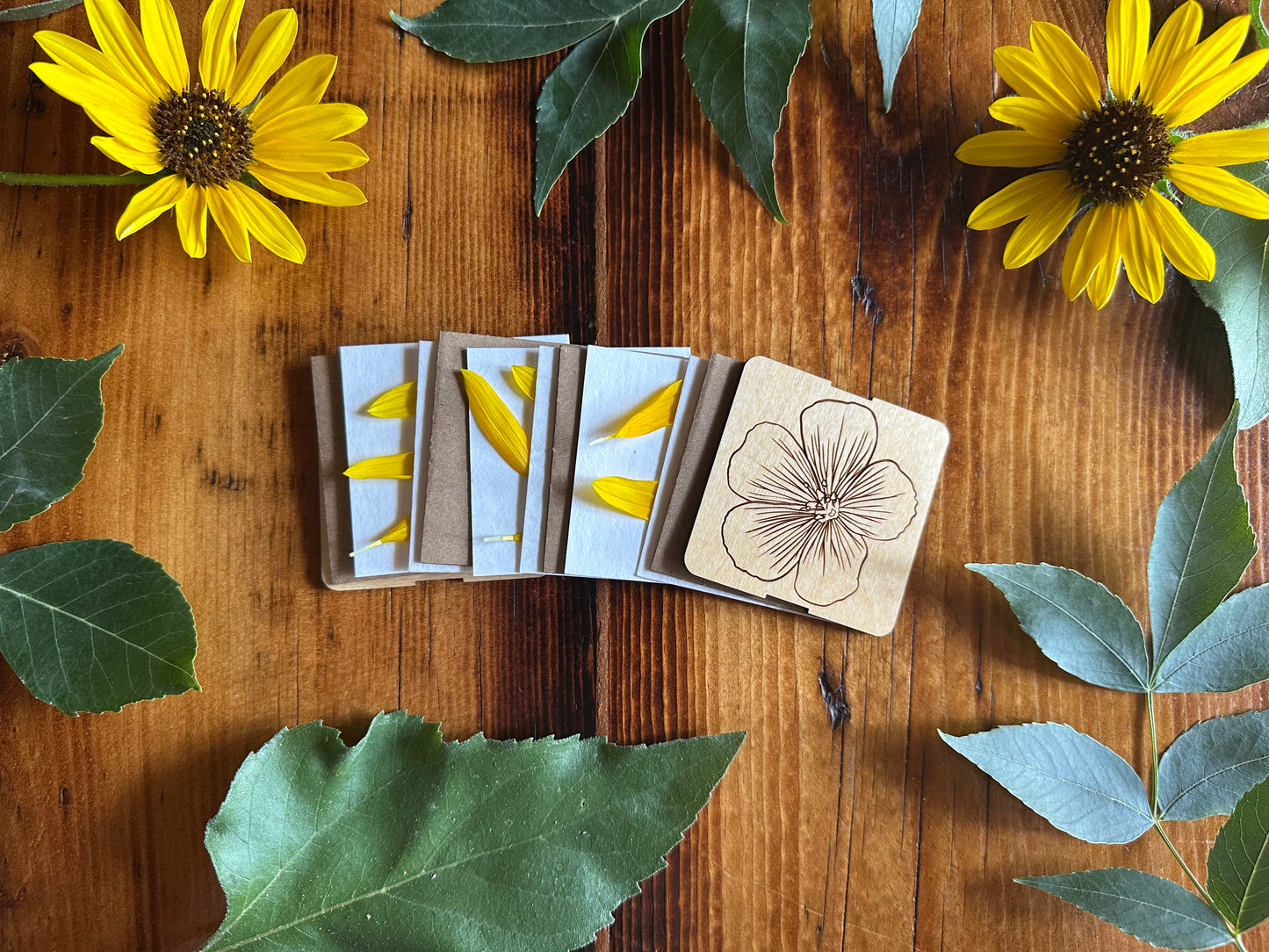 Blue Flax Petal Press | Strap Micro Flower Press with Keychain Clip