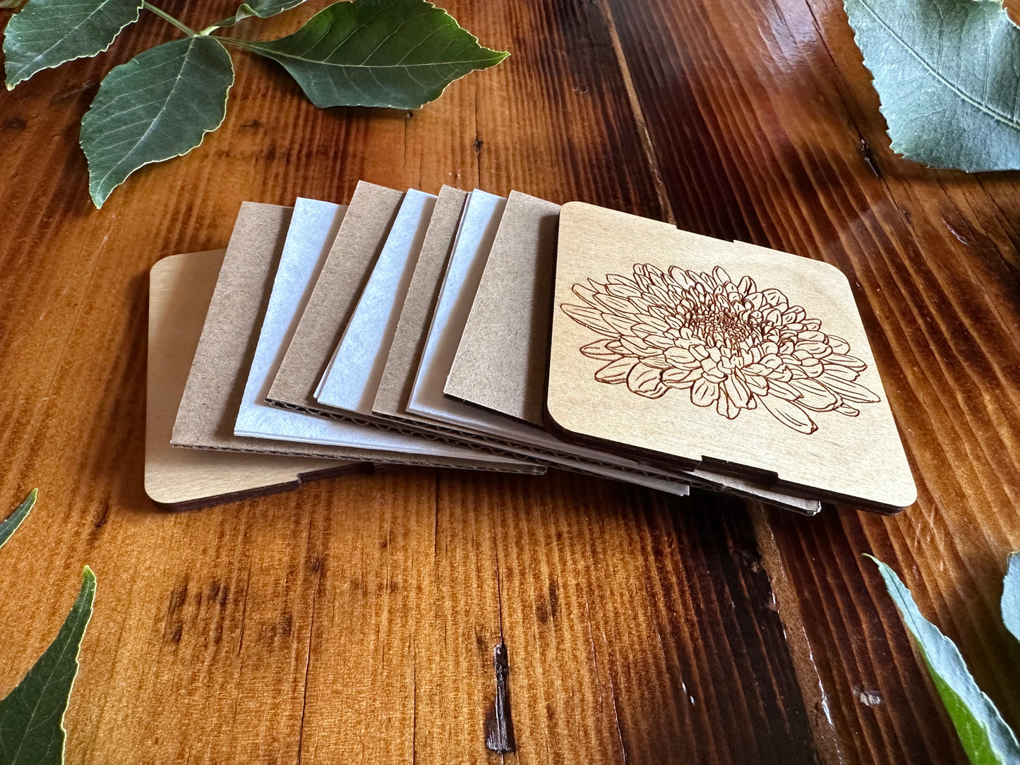 November Chrysanthemum Petal Press | Strap Micro Flower Press with Keychain Clip