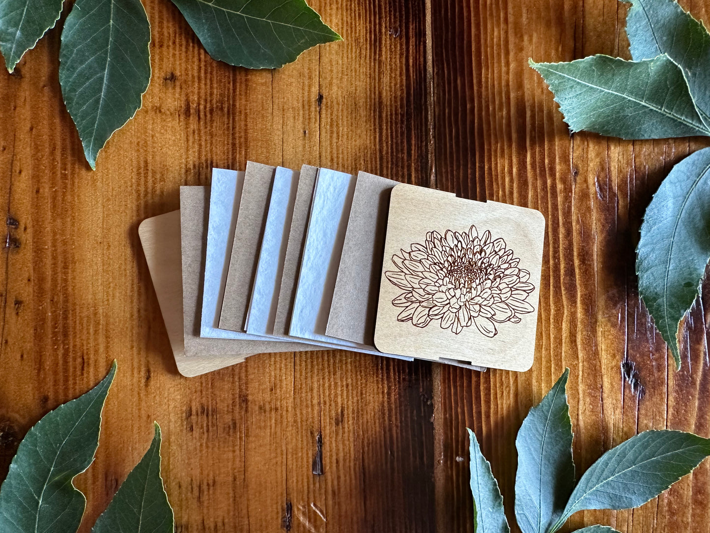 November Chrysanthemum Petal Press | Strap Micro Flower Press with Keychain Clip