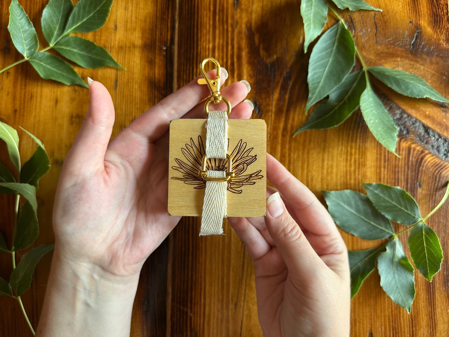 September Aster Petal Press | Strap Micro Flower Press with Keychain Clip