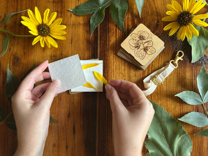 Syringa Petal Press | Strap Micro Flower Press with Keychain Clip